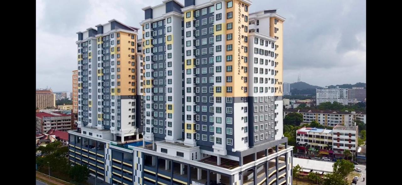 Casa Callisto Homestay - New Seaview With Pool 3Br Apartment Ladang Tanjung Kuala Terengganu Exterior foto